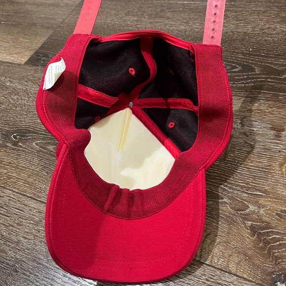 In-N-Out Burger employee hat Red and White Trucker - Picture 6 of 8